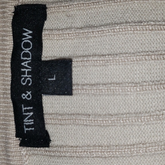 Tint & Shadow cropped cardigan - Picture 5 of 7